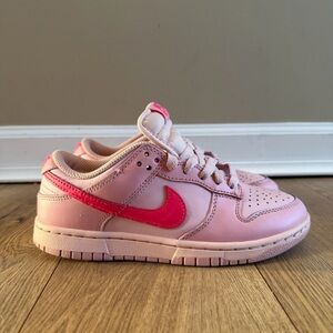 Girls Nike Dunk Low GS 'Triple Pink' Barbie Shoes Size 4.5Y